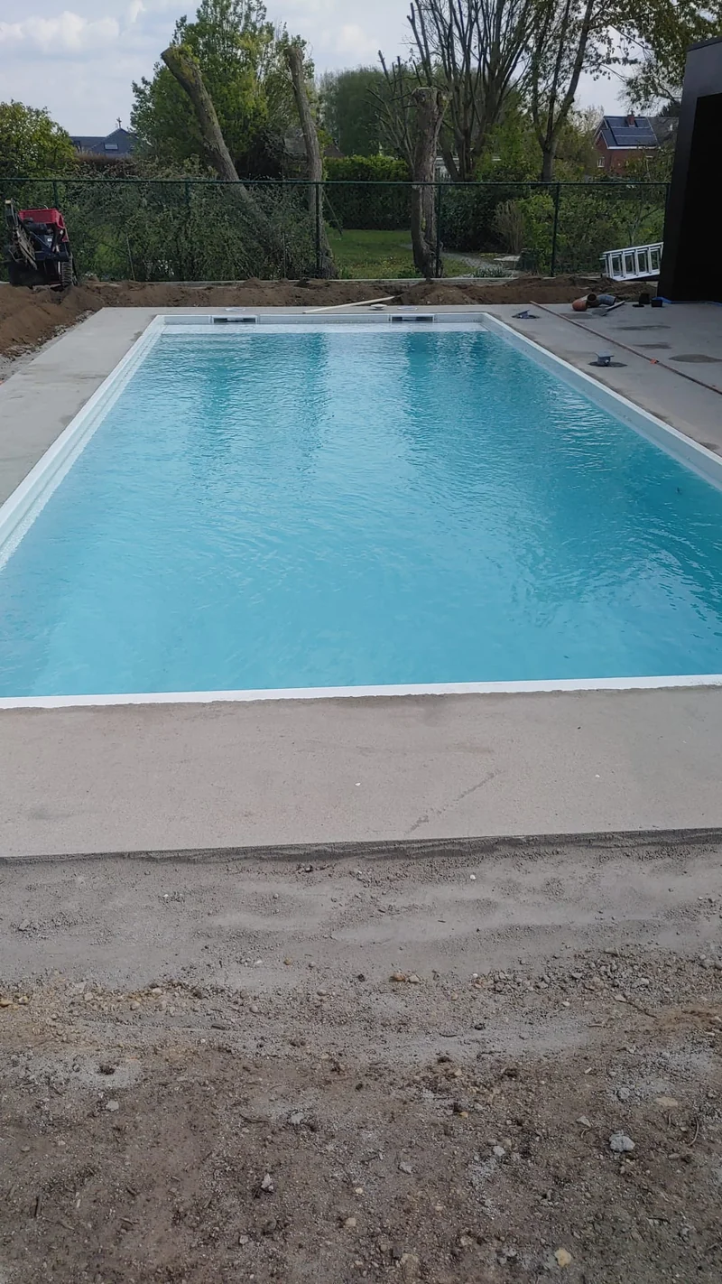 Polypropyleen zwembad wit met rechte trap - 600 x 300 x 150 cm