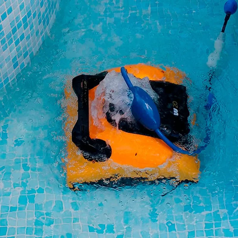 Dolphin W20 Robot limpiafondos para piscina