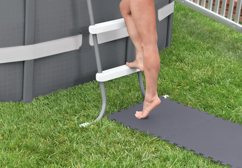 Intex Beschermingstegels 50x50x0.5 cm (8 stuks)