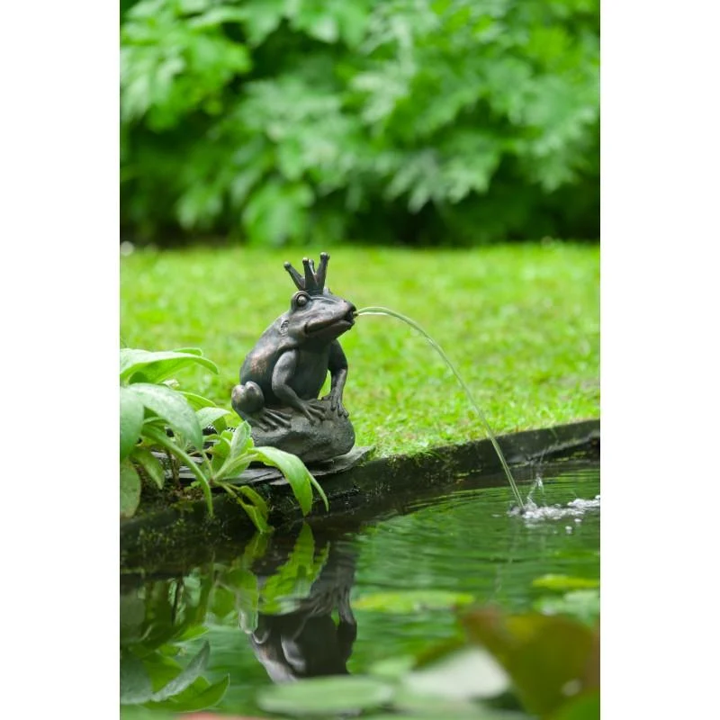 Gargouille Roi des grenouilles 27CM - Cracheur pour petit jeu d'eau - Ubbink