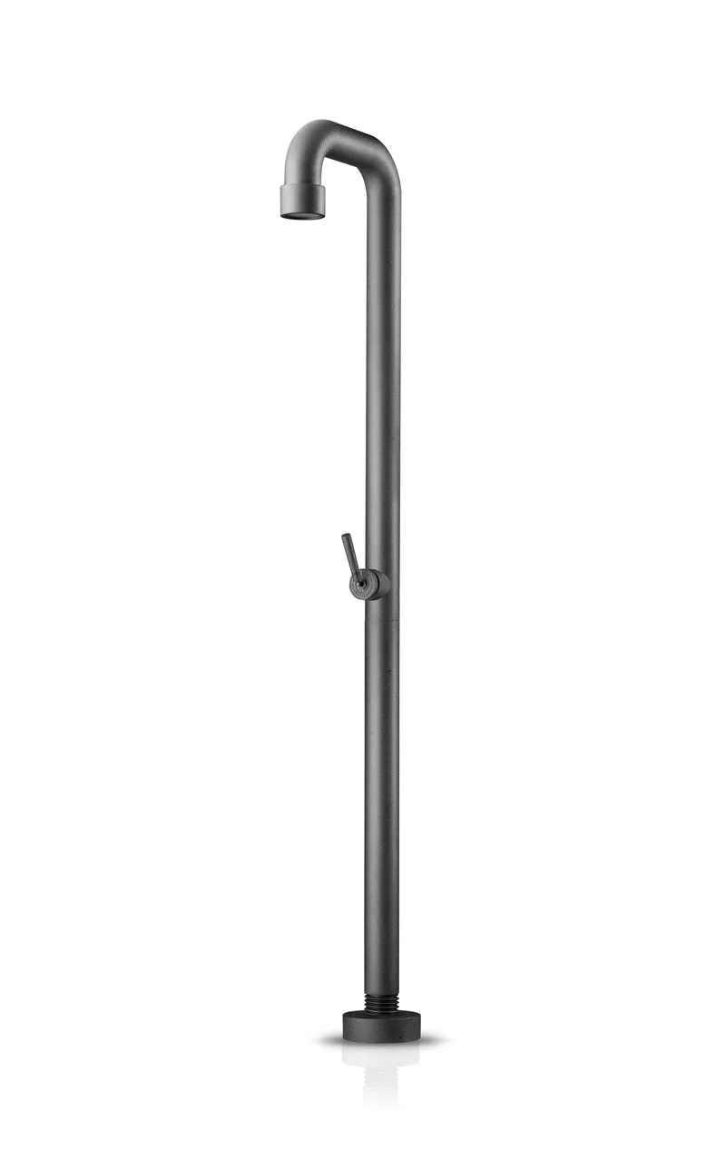 Douche extérieure JEE-O 01 - noir mat - douche de jardin desing haut de gamme