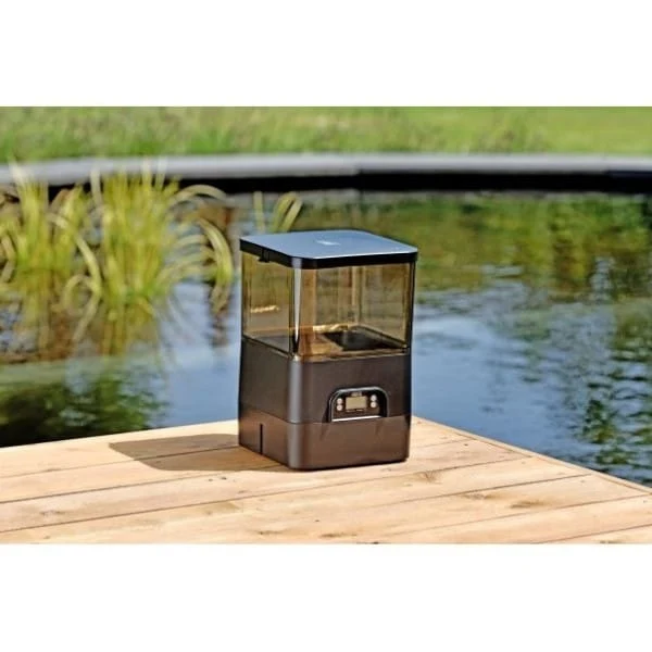 Automatic Fish Feeder 8 ltr + pile + adaptateur