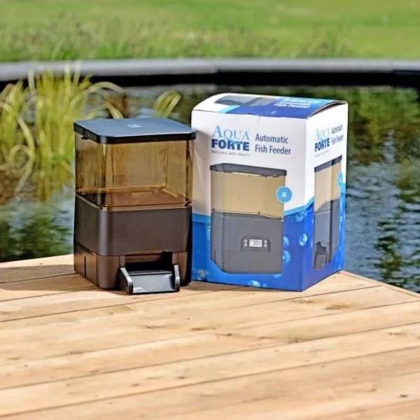 Automatic Fish Feeder 8 ltr + pile + adaptateur