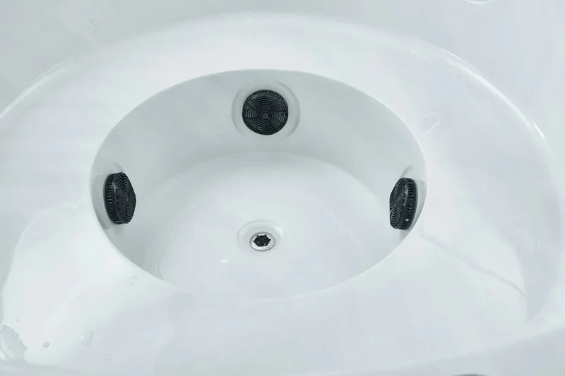 W'eau Orta spa - 4 persoons (rond)