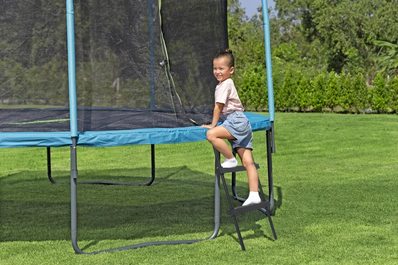 Bestway Xtreme Air Trampoline 366 cm x 278 cm