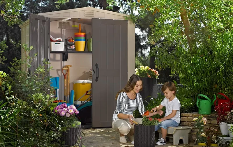 Keter - Caseta de exterior Factor 6x6 marrón/beige