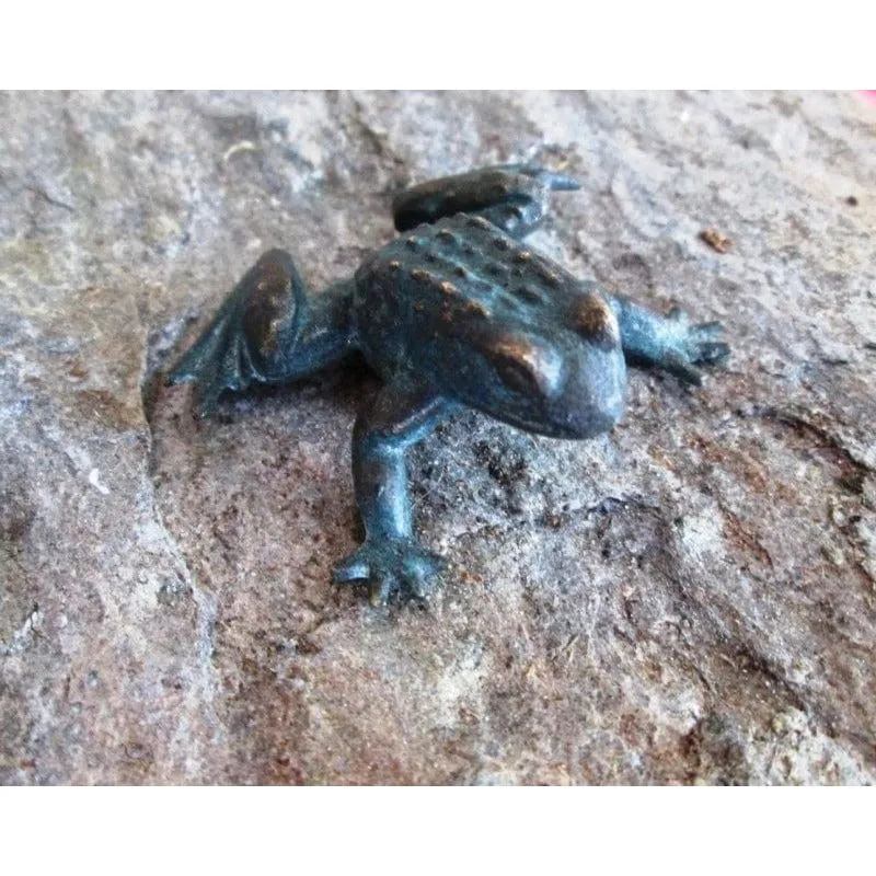 Mini-Frosch mit Flusskiesel Lamos