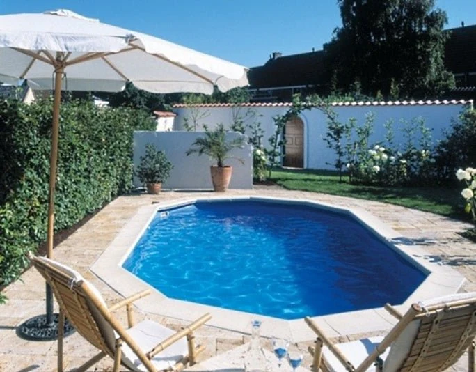 Interline Diana metalen zwembad ovaal 610 cm x 360 cm x 132 cm compleet pakket